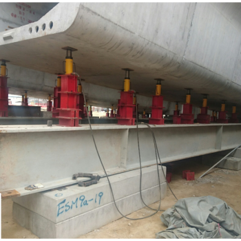 Hydraulic Bridge Jacking Works in China4