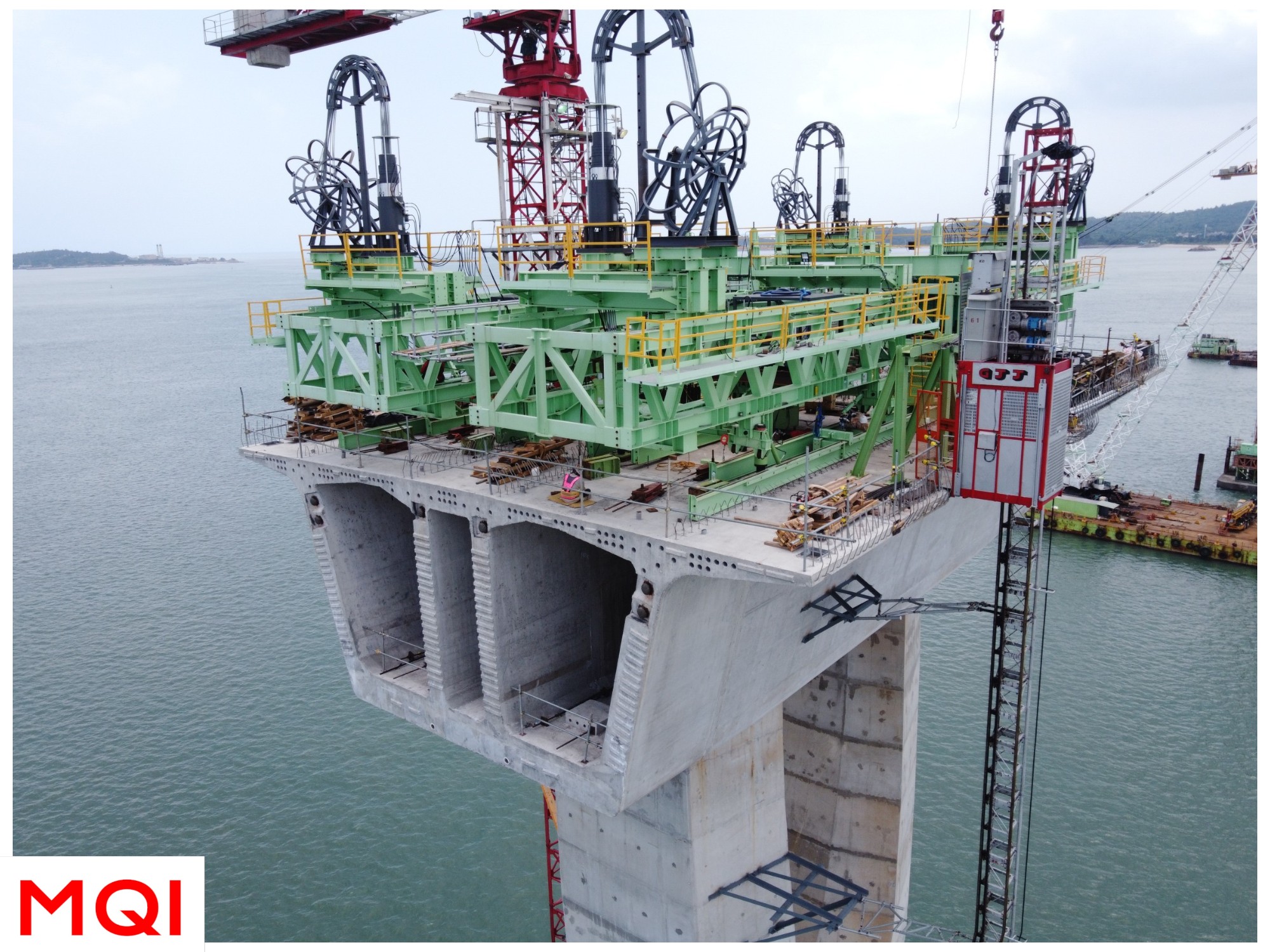 Hydraulic Strand Jack System